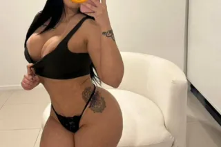 Hola amor soy una chica latina muy sexy y ardiente 🔥 dispuesta a recibir placer💧🔥.. - Image 2
