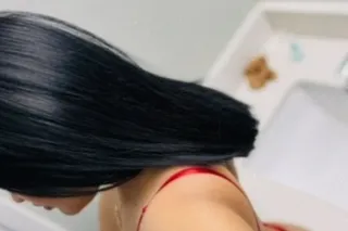 soy christina,chica jovencita dispuesta a complacerte - Image 1