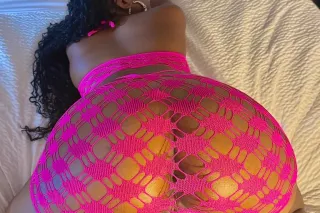 OUTCALLS 💦 - Image 1