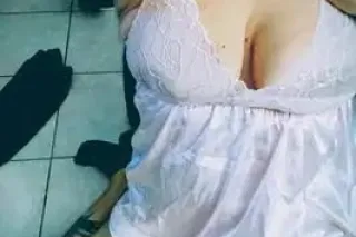 😍😍😍DIRTY WHITE SLUT .. does what she's told😍😍😍 - Image 4